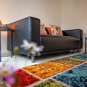 Hot Spot In Trendy Area - 2p Duplex Appartement